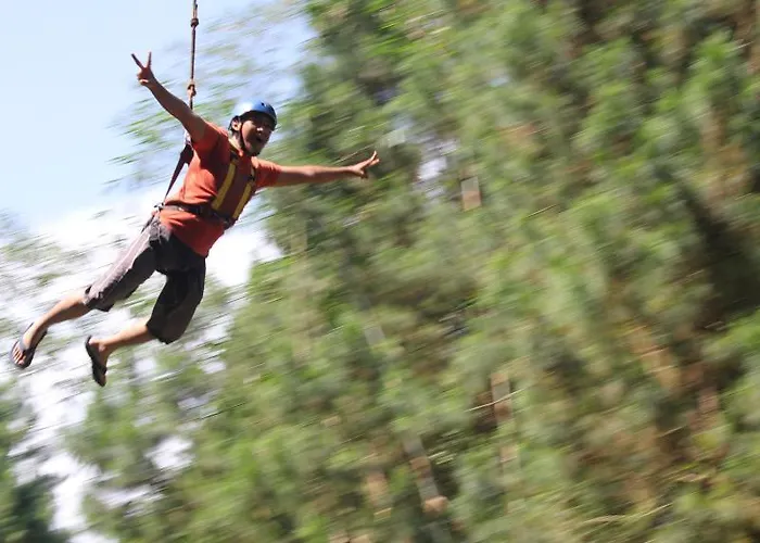 Camp Hulu Cai Puncak